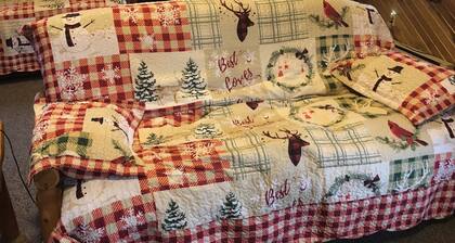 Christmas Cabin-Kabine-Eigenes Badezimmer-Standard