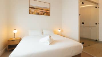 In-room safe, desk, laptop workspace, iron/ironing board