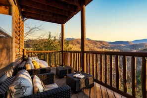 Property grounds - Luxe 5* Retreat~JuneDeals~GmRm~PS5~FireTbl~HotTub (Gatlinburg)