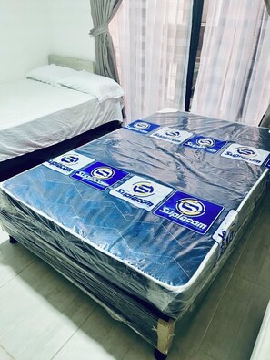 1 chambre, fer et planche à repasser, Wi-Fi gratuit, draps fournis