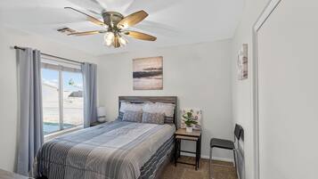 3 bedrooms, iron/ironing board, free WiFi, bed sheets