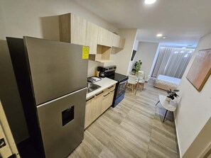 Interior - Cozy 1-bedroom studio in tranquil Tegucigalpa near to malls and restaurants. (Tegucigalpa)