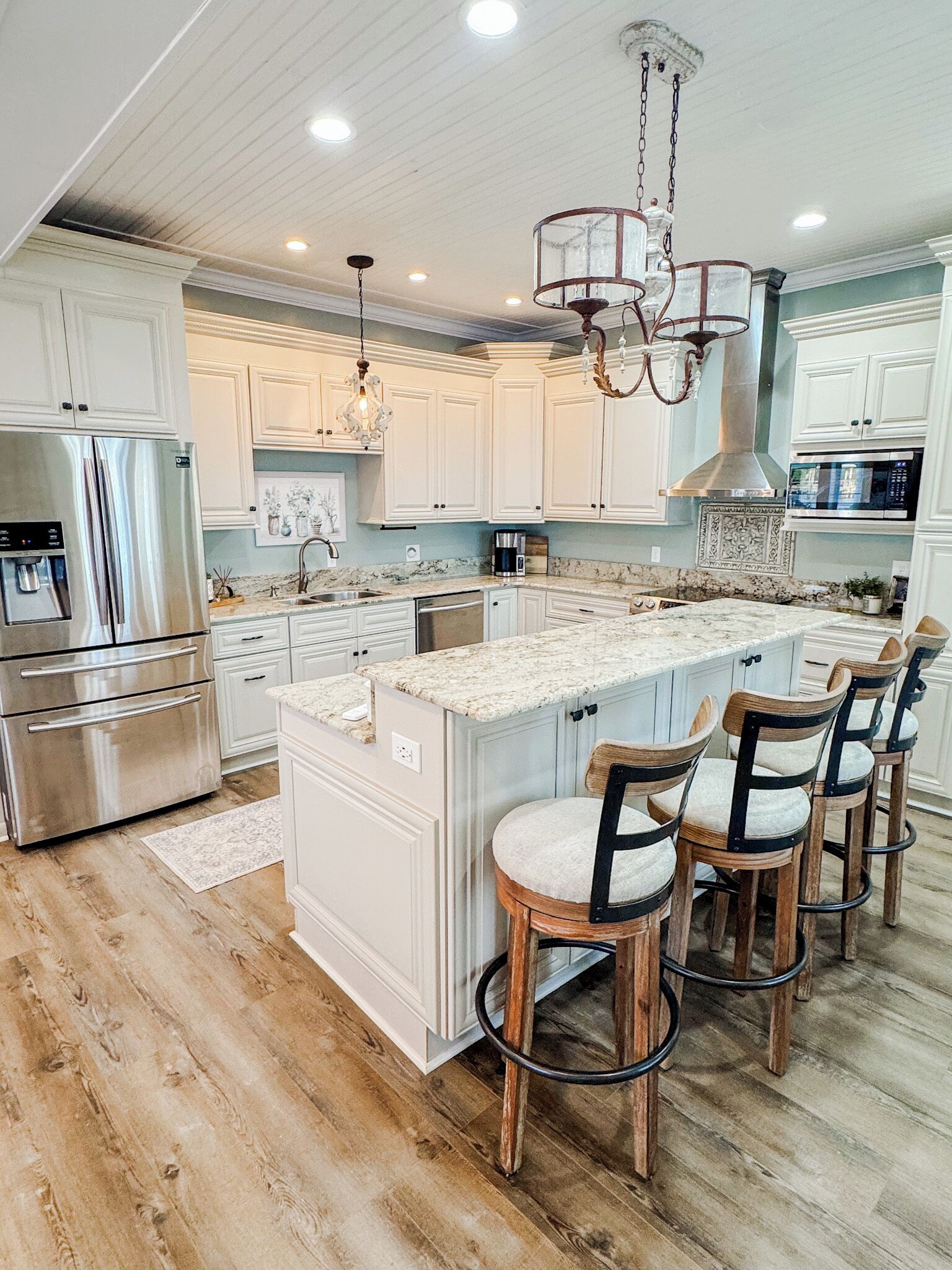 Micro-ondas, fogão, cooktop, lava-louças