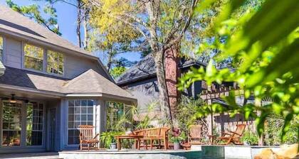 Cherry Hills Poolside Escape
