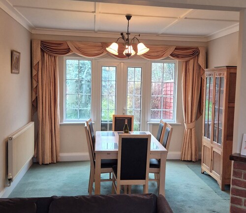 Hove Home, Simple!