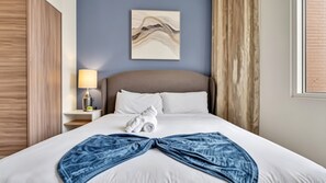 1 bedroom, iron/ironing board, free WiFi, bed sheets - Dallas Skyline View, Walk to Conv Ctr, 1000 Mbps Fiber, Free Valet, Gym, Pool (Dallas)