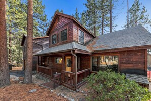 Exterior - Luxury Elks Club  Tahoe Estate MV58 (Zephyr Cove)