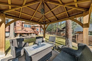 Terrace/patio - Luxury Elks Club  Tahoe Estate MV58 (Zephyr Cove)