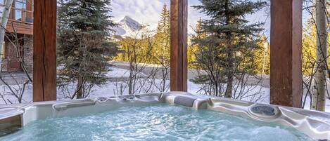 Bain à remous extérieur