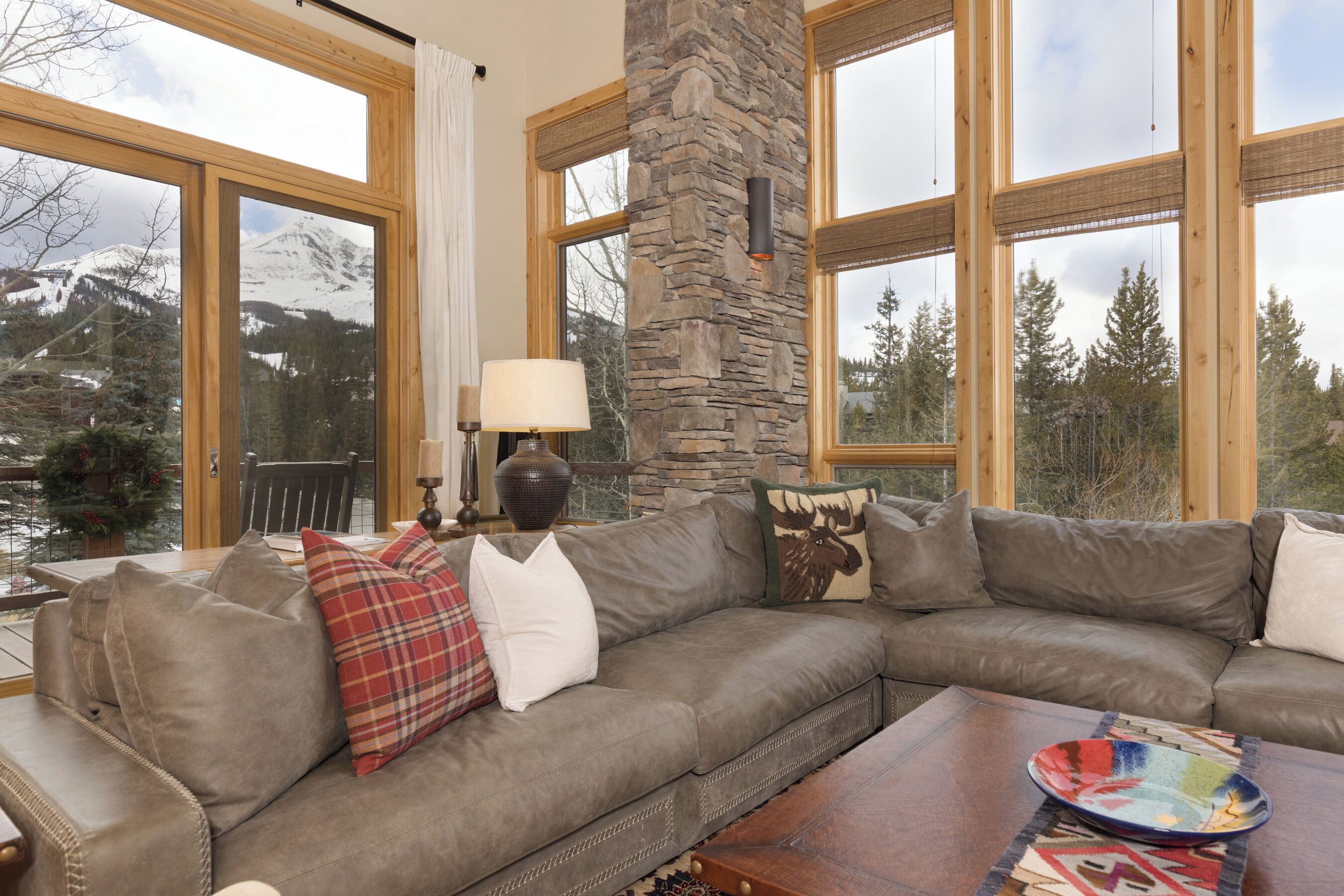 TV connectée, cheminée