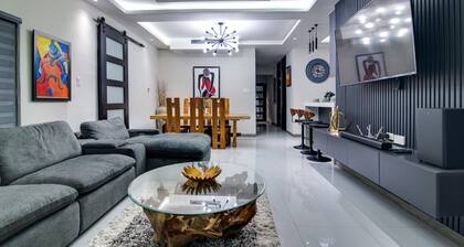 Sun-soaked Paradisiac Escape 3BR Private Beach Pool