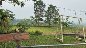 Romantic Bungalow | Children’s area