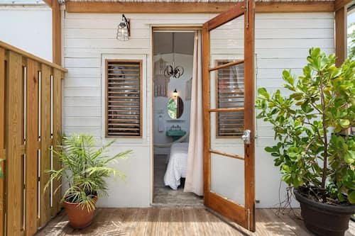 Casa sull'albero Deluxe | Una cassaforte in camera, ferro/asse da stiro, Wi-Fi gratuito, lenzuola