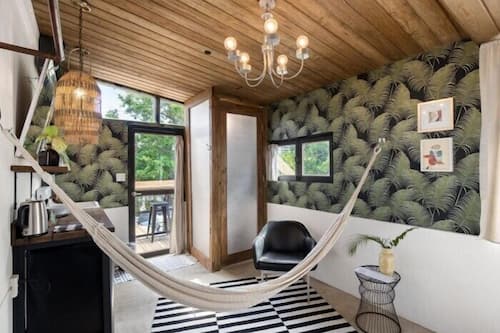 Casa sull'albero Signature | Una cassaforte in camera, ferro/asse da stiro, Wi-Fi gratuito, lenzuola