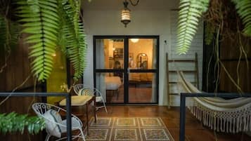 Superior Room | In-room safe, iron/ironing board, free WiFi