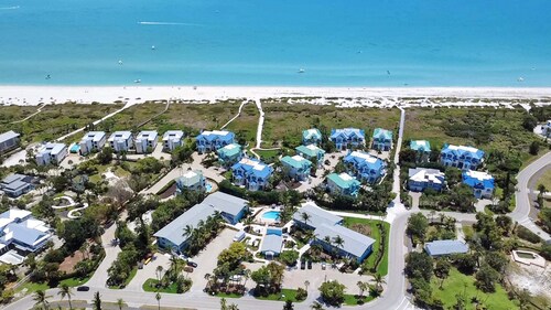 Sanibel Island 1BR Walk to Beach - Colony Inn 05