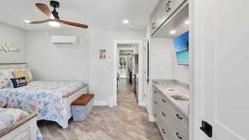 1 bedroom, iron/ironing board, free WiFi, bed sheets