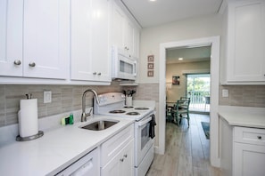 Fridge, microwave, oven, coffee/tea maker - Walk to Beach -  1BR Sanibel Condo - Colony Inn 45 (Sanibel)