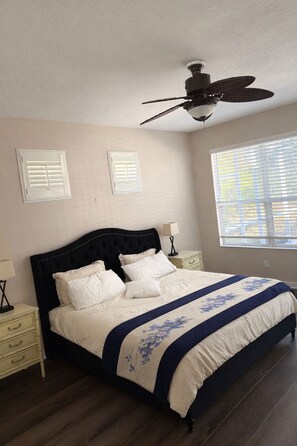3 habitaciones, tabla de planchar con plancha y wifi gratis 