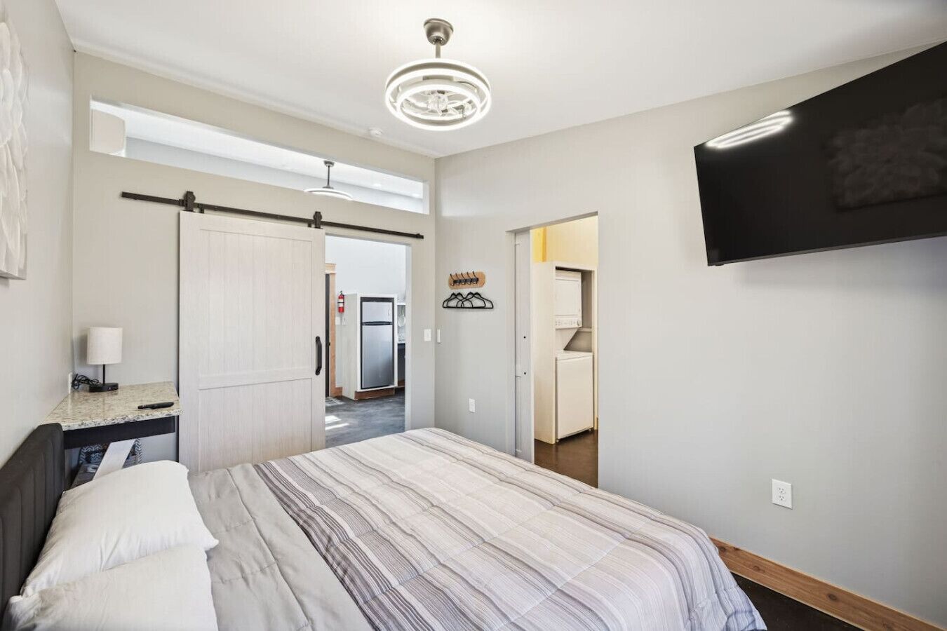 1 Schlafzimmer, Schreibtisch, Bügeleisen/Bügelbrett, WLAN