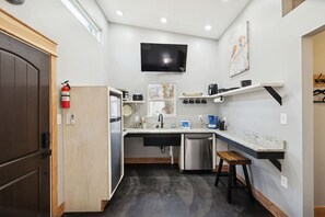 Nicht klassifiziertes Bild, 5 von 18, Schaltfläche