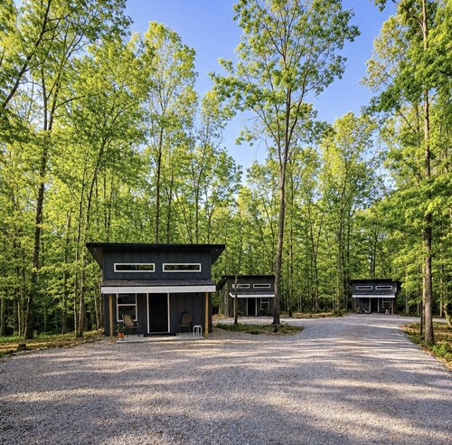 Cabins off the Trace: Cabin 1
