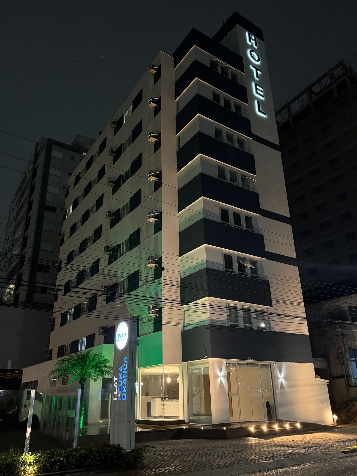 Fachada da propriedade