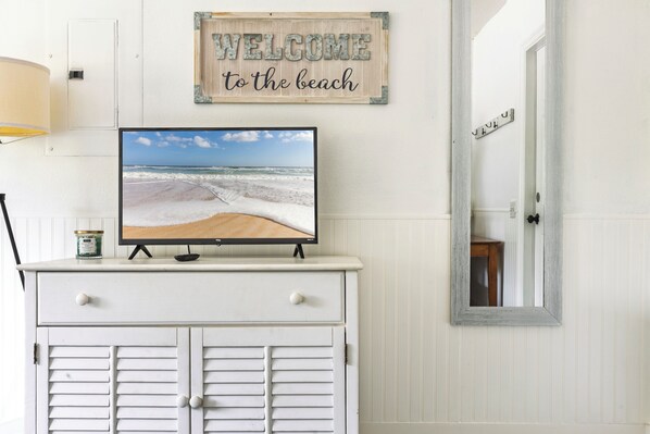 Interior - Peaceful Beach Bum – A Relaxed Butler Beach Retreat (St. Augustine)