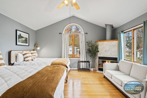 Lakeview Terrace | Sauna |Screened-in Porch|Firepit|10 mins to Wilmot Ski