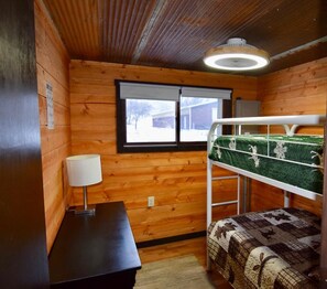 3 dormitorios, wifi gratis, ropa de cama