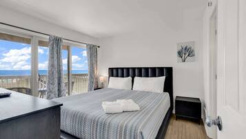 Iron/ironing board, travel cot, WiFi, bed sheets