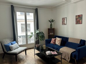 TV - BnBNook - Cozy 1BR by Canal Saint-Martin (Paris)