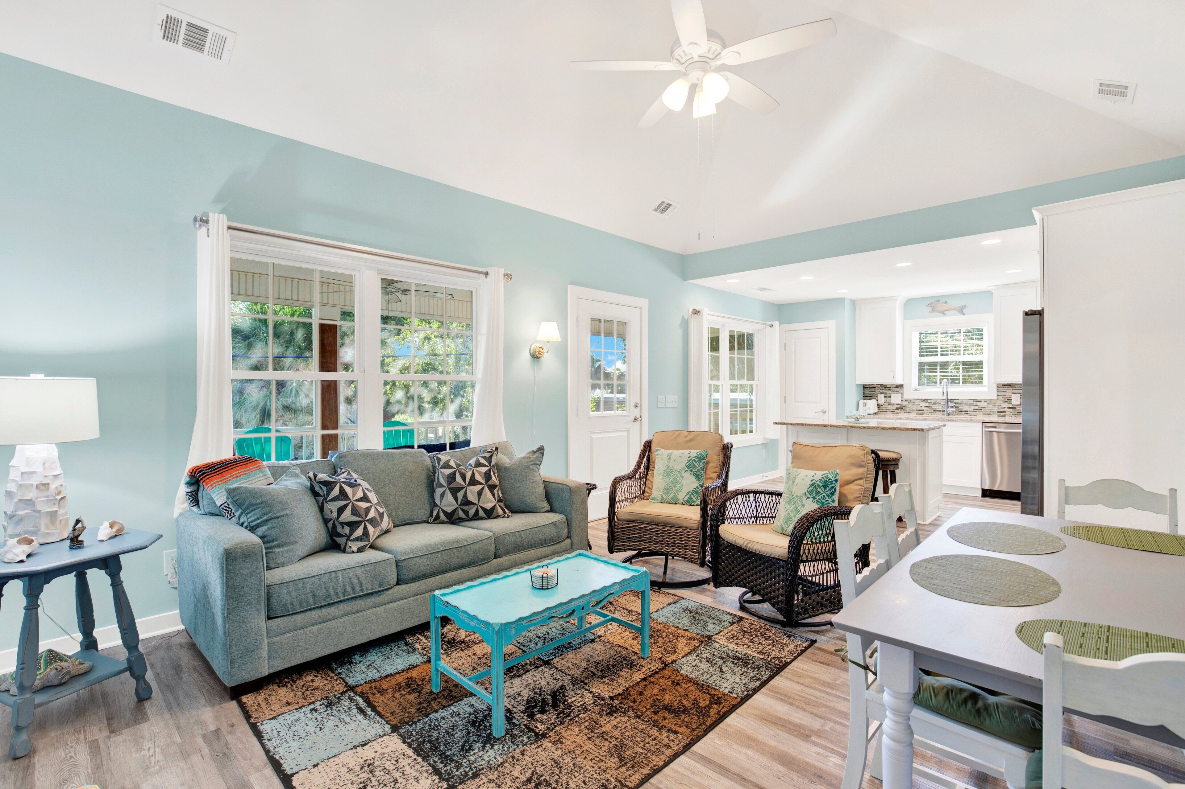 Smart-TV, Tischtennisplatte