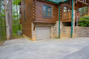 View from property - Peyton's Hideaway (Gatlinburg)