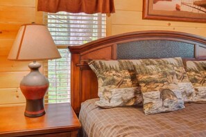 Room - Peyton's Hideaway (Gatlinburg)