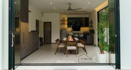 Light Luxury Villa with Pvt Pool & BBQ for 18pax Staycation in Melaka City.