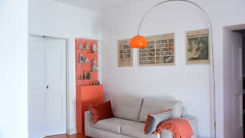 Suite, Sea View | Living area