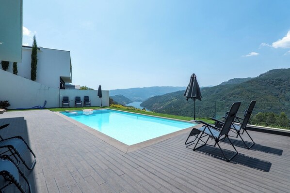 Lobby - Gerês Paradise (Vieira do Minho)