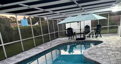 Tropical Venice Suite | Heated Pool | Pet-Friendly