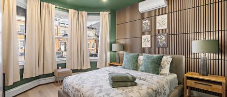 3 chambres, fer et planche à repasser, lit parapluie, Wi-Fi gratuit