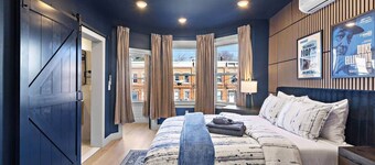 Modern 3BR/2BA - Easy Walk to NYC Train