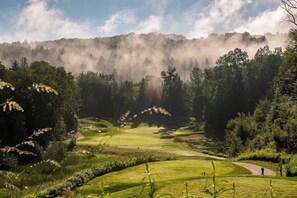 Golf - The Best of All Seasons (CITQ #268866) (Mont-Tremblant)