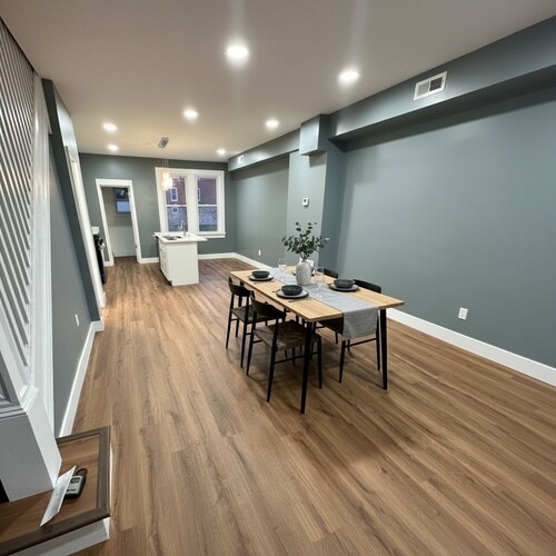 Fantastic 3-bedroom townhome with AC in vibrant Baltimore