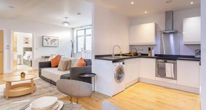 The Albany Sleeps 2 with Wifi