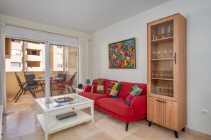 TV - Mirador del Puerto by Lica Homes (Estepona)