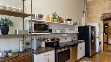 Microwave, oven, stovetop, dishwasher