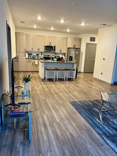 Brand-New Build-Luxury 2BR Retreat-Resort Pool -Travel Nurse Friendly-Buckeye AZ