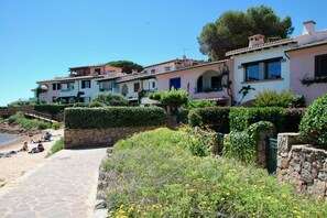 Exterior - Sweet Home Tavolara, Porto San Paolo, Italy (Porto San Paolo)