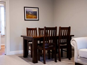 Dining - Royal Apartment 2 | CBD Location, Heritage Listed (Bathurst)