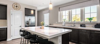 Cozy San Diego Retreat - Sleeps 6 - Relax & Unwind